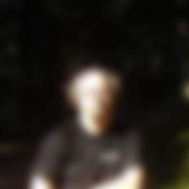 Hyllajesus (54) aus Baden-Baden