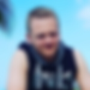 Max23 (39) aus Eschbach