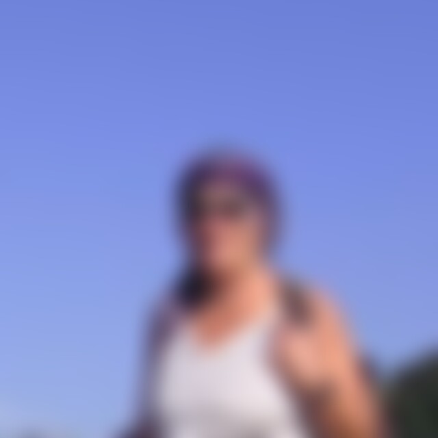 hucktanja (65) aus Kassel