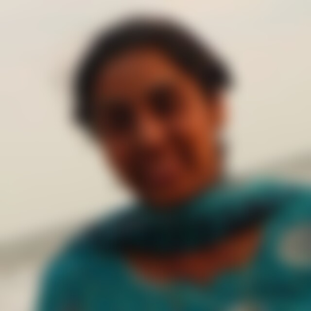 rokoko (45) aus Wien