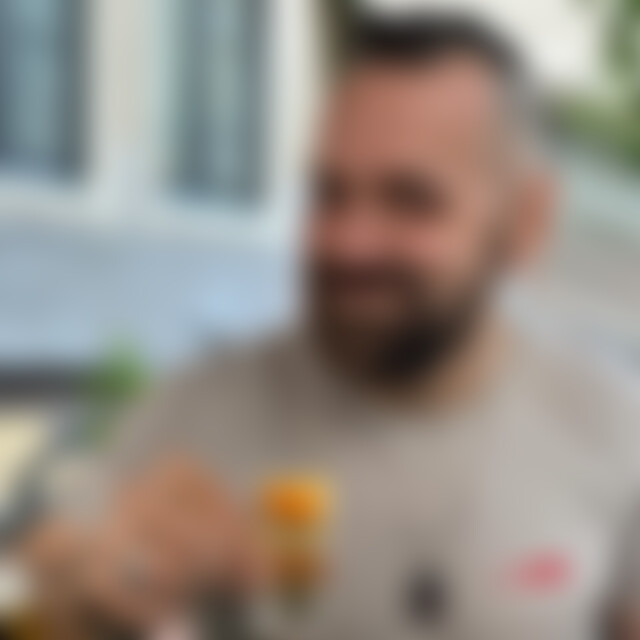 matecito (46) aus Offenbach