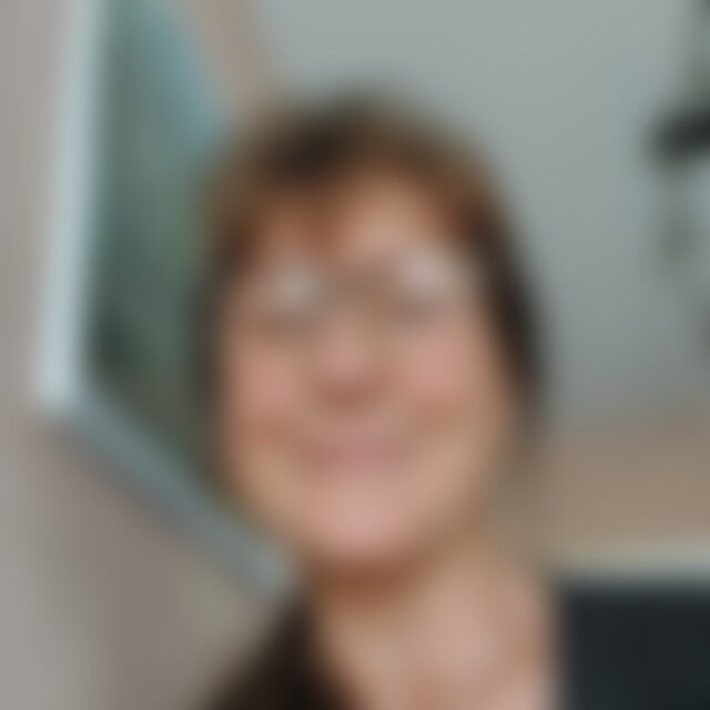 lilie888 (71) aus Fürth