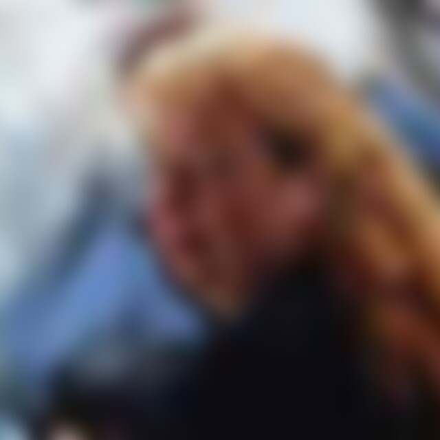 LilyLea (68) aus Coburg