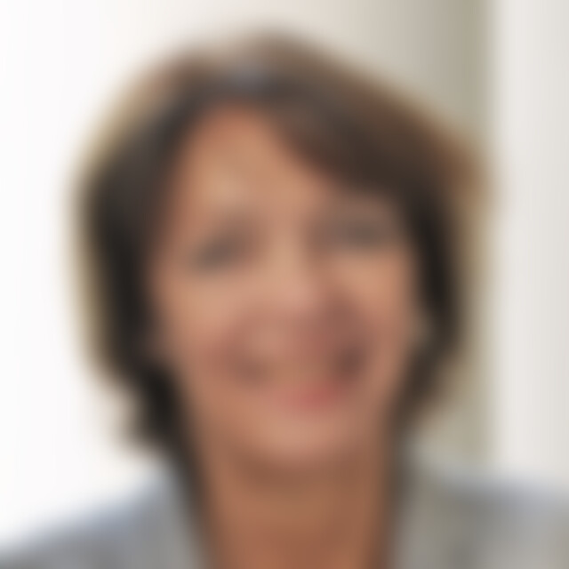 Claudine60 (65) aus Wiesbaden