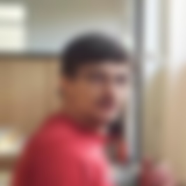 McGandy (38) aus Blomberg