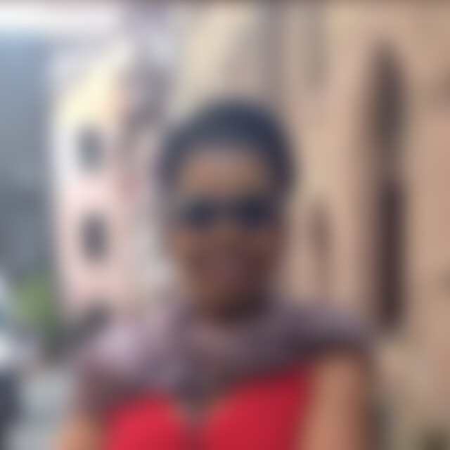 doraly (42) aus Nürnberg