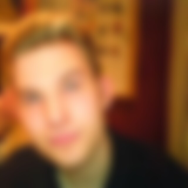 Dennis87 (39) aus Berlin