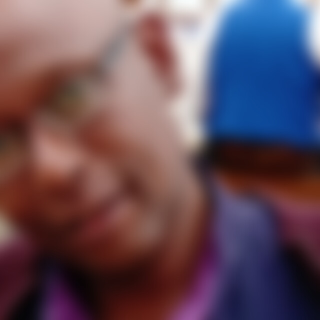 huria (55) aus Kaufbeuren