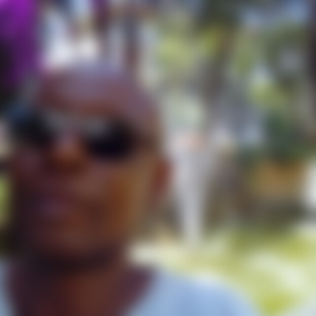 huria (55) aus Kaufbeuren