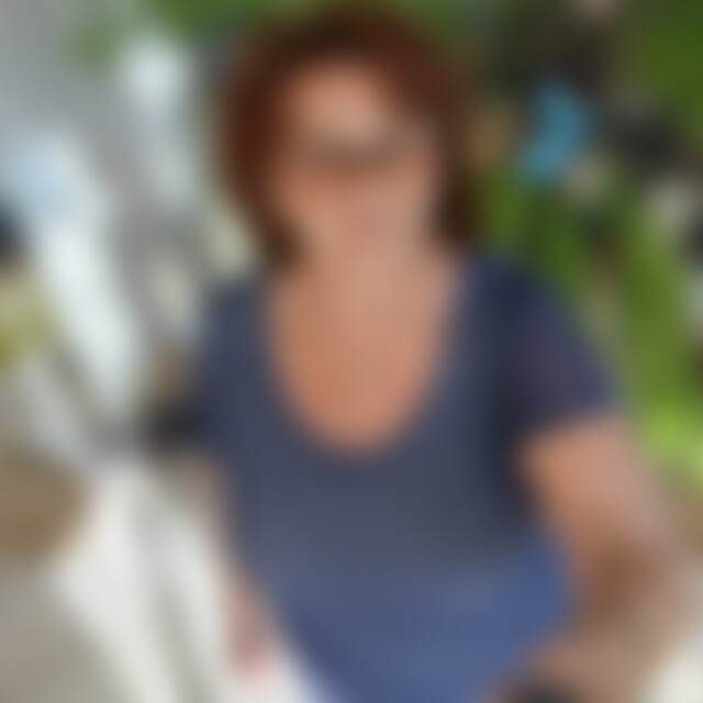 Angelick (70) aus Leopoldshöhe