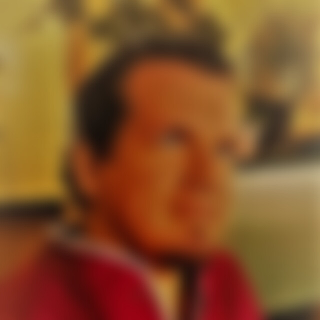 Peacey (38) aus Düren