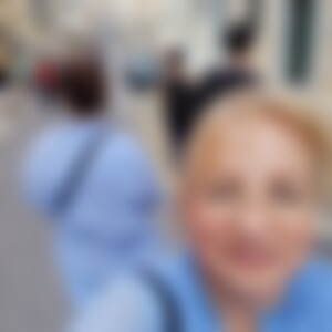 Nonakle (61) aus München