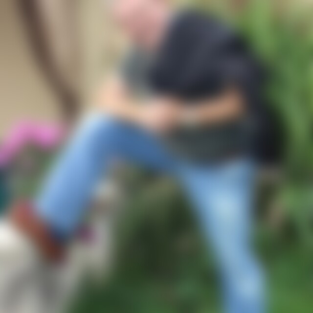 AusZweiterHand (74) aus Rudolstadt