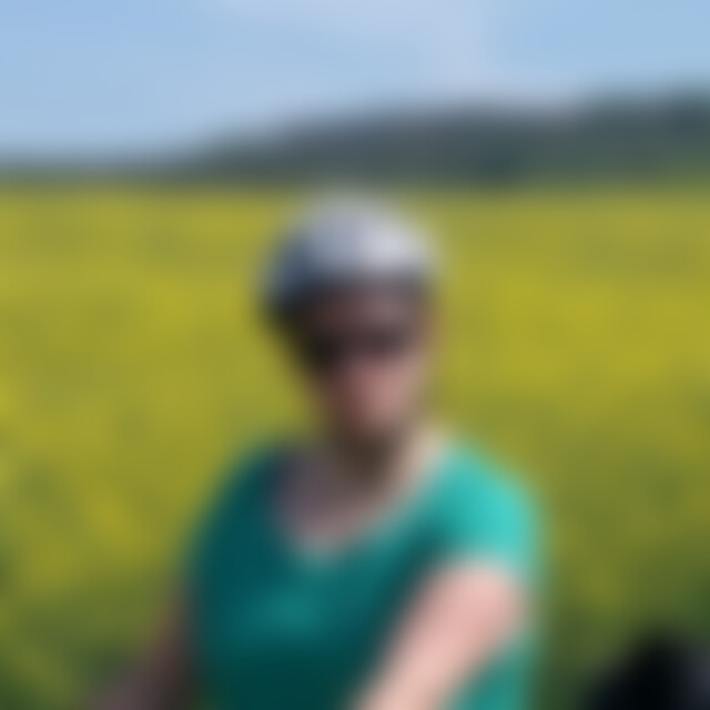 Dine (40) aus Hersbruck