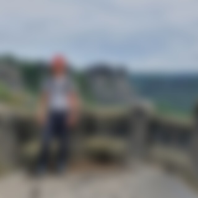 James11 (41) aus Manching