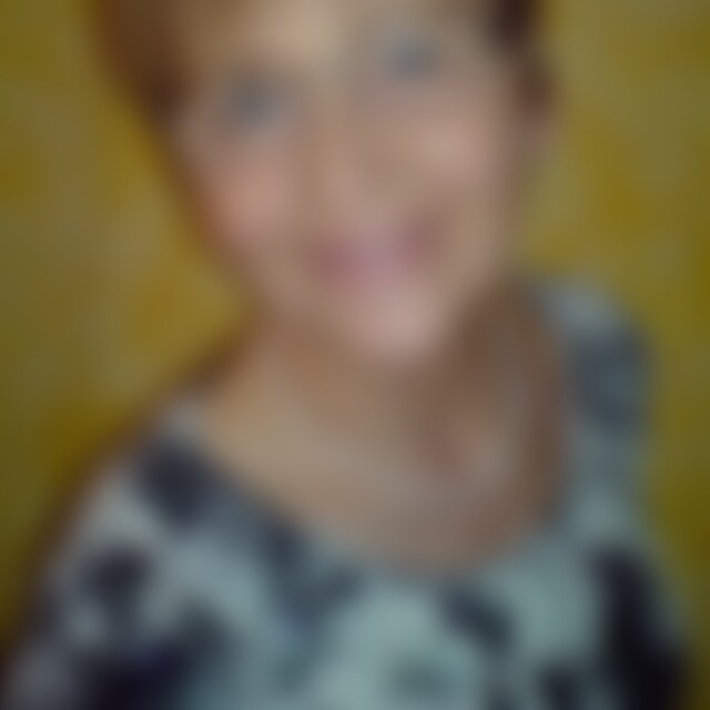 Katholikin (69) aus Dillingen