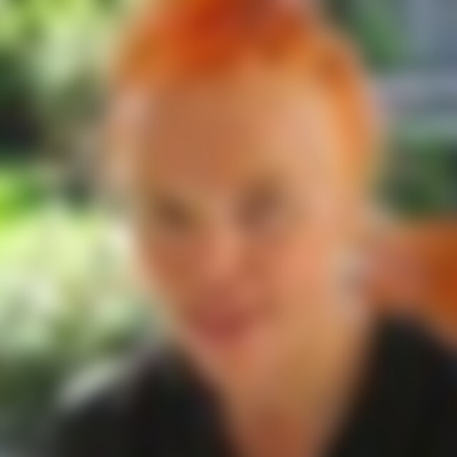 lilofee (85) aus Velbert