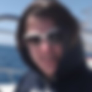 LoveIsAll (41) aus Frankfurt