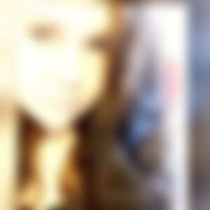 Resili (30) aus Neukirchen-Vluyn