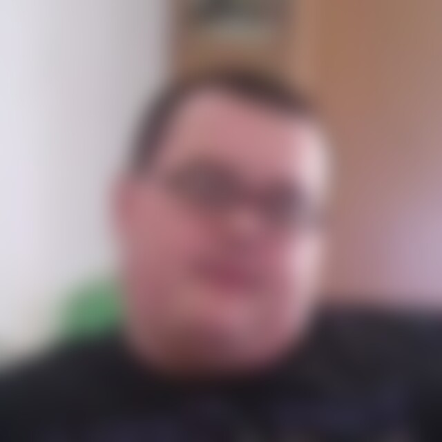 deni24m (36) aus Hamburg