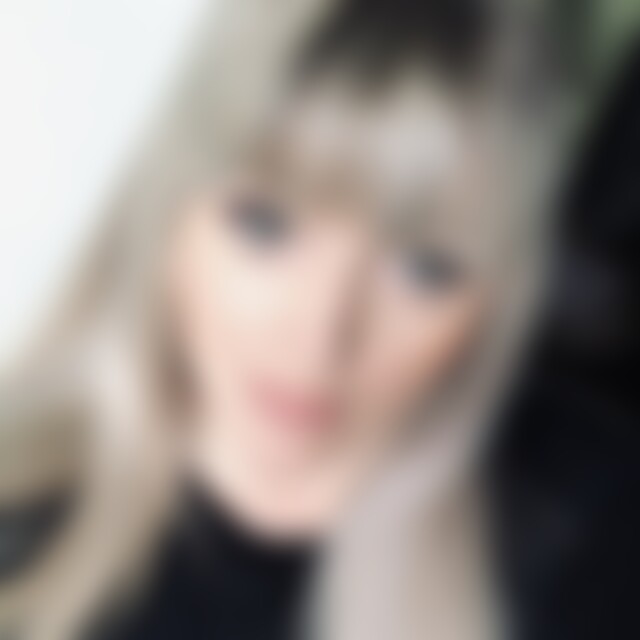 Vicky86 (40) aus Su-Ro