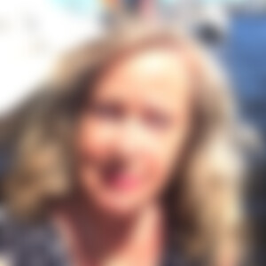 Rose6 (67) aus Travemünde