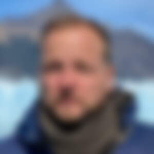 Dennisf87 (38) aus Reichenau