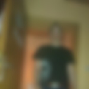 rom21 (33) aus Densborn