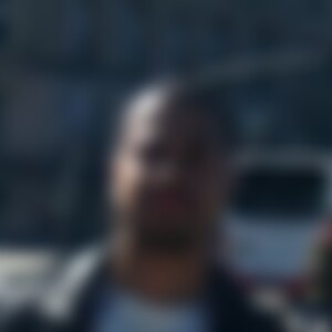 IKnowHeLives (33) aus Düsseldorf