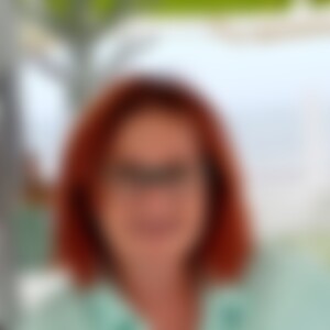 Aiji (70) aus Landau