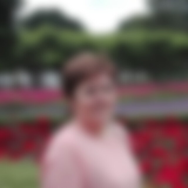 Eleanora (61) aus Rheine