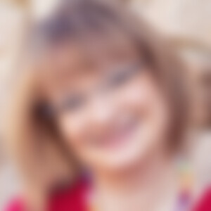 singendeesther (38) aus Steinhagen