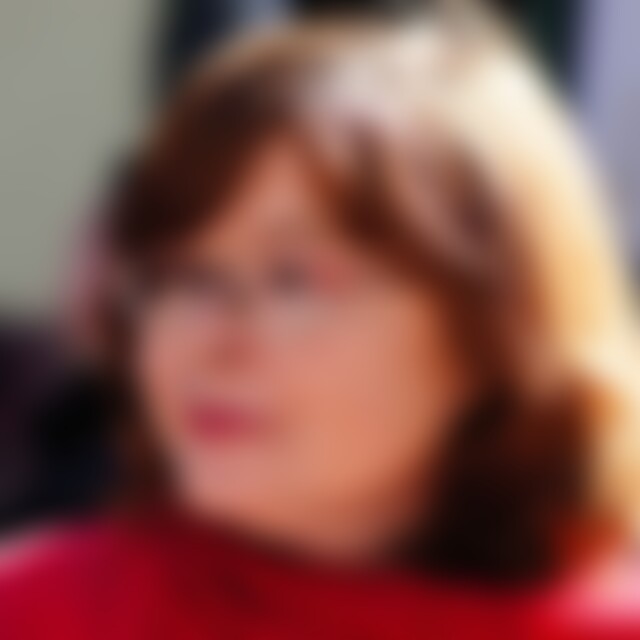 Merimee (71) aus Nauheim