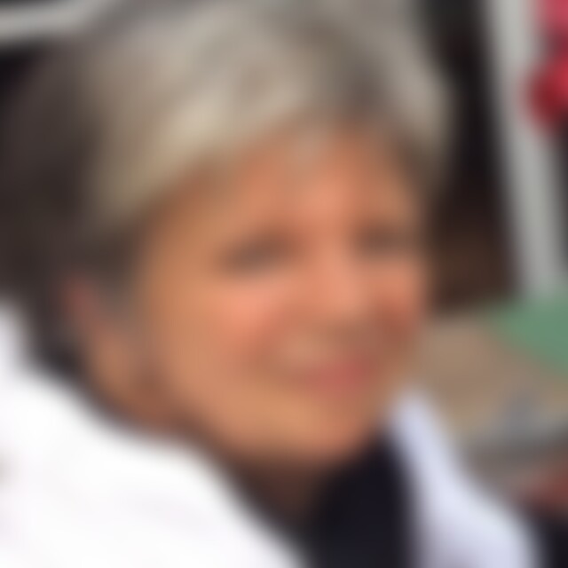 Mila (74) aus Velbert