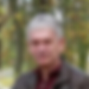 Blaubeere (70) aus Berlin