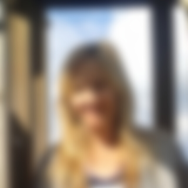 Lucille (60) aus Fernwald