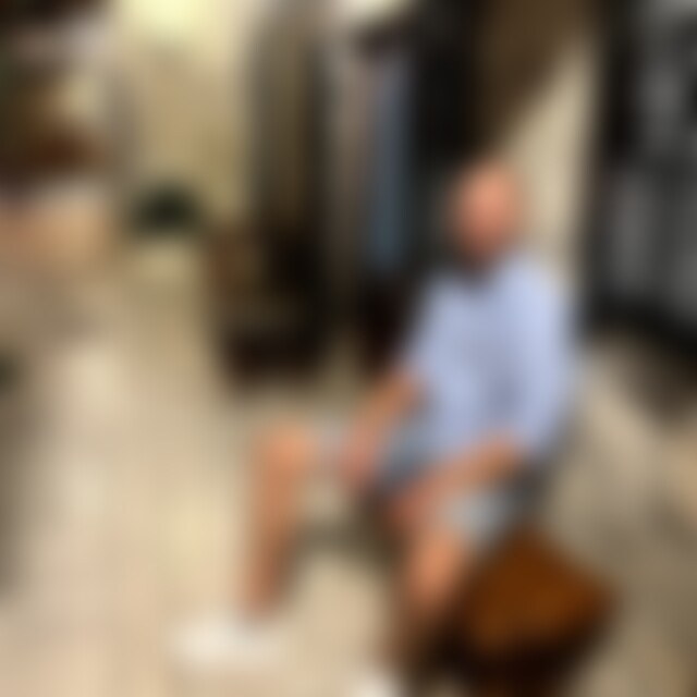 JulianSbr97 (28) aus Bonn