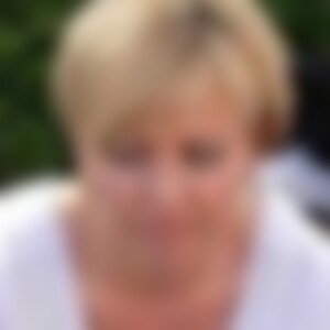 SandyPiano (54) aus Wiesbaden