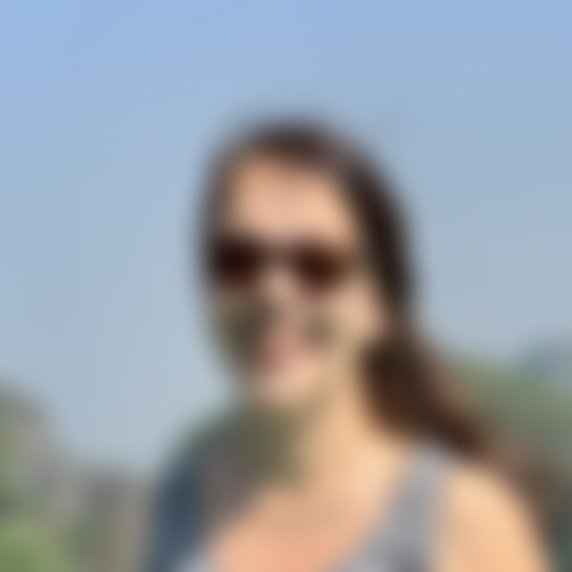 Nepaltante (46) aus Karlsruhe