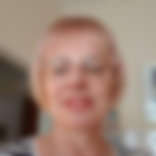 Udette (73) aus Berlin