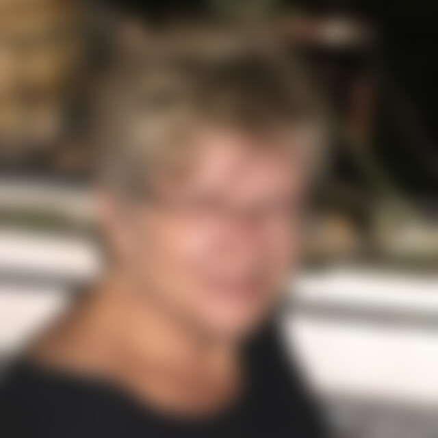 NAKPerle (61) aus Berlin