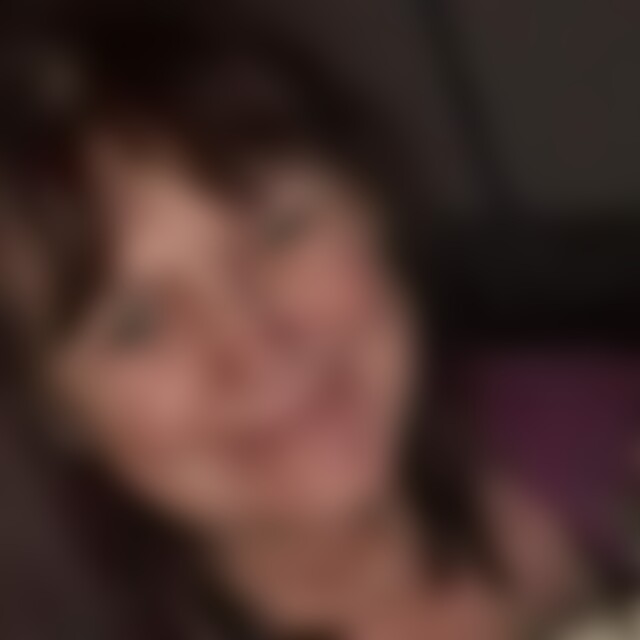 Luiza (63) aus Nuernberg