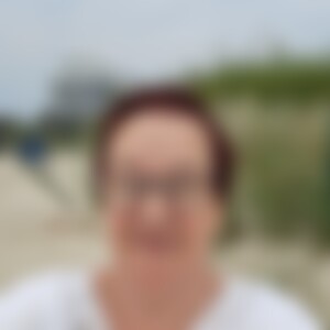 hannah64 (74) aus Coswig Anhalt