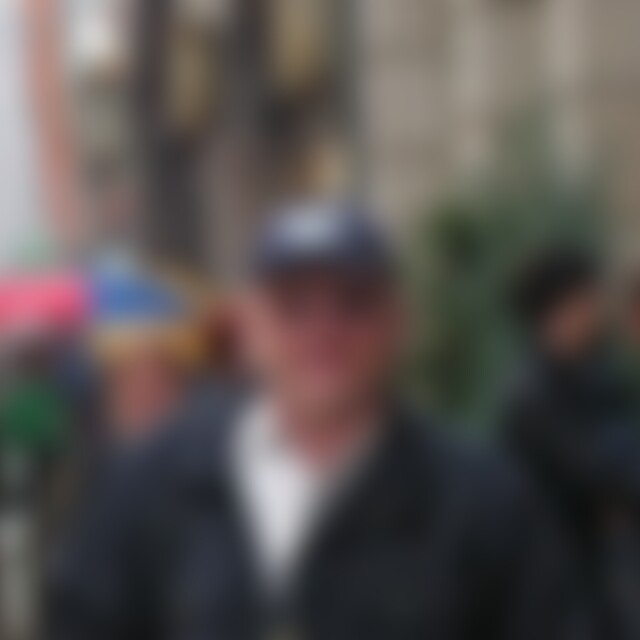Humanist (77) aus München