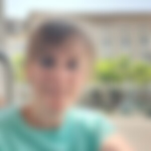 Yuli (44) aus Stade
