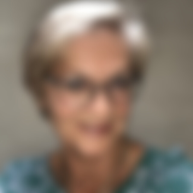 Emilia67 (74) aus Stadtallendorf