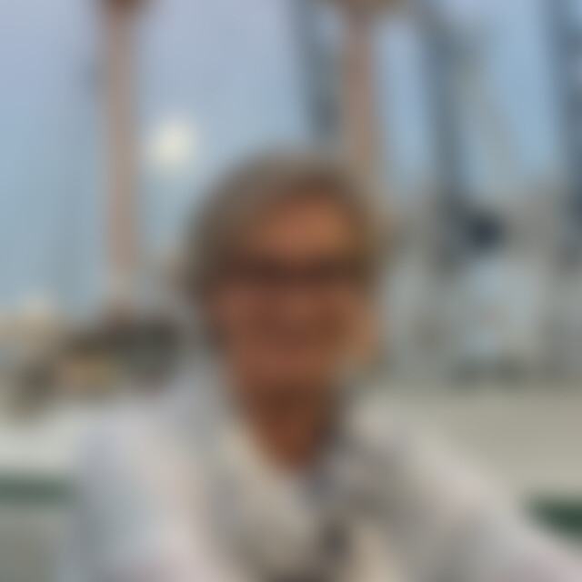 Emilia67 (74) aus Stadtallendorf