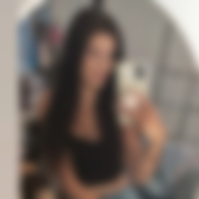 leoniie23 (32) aus Duisburg
