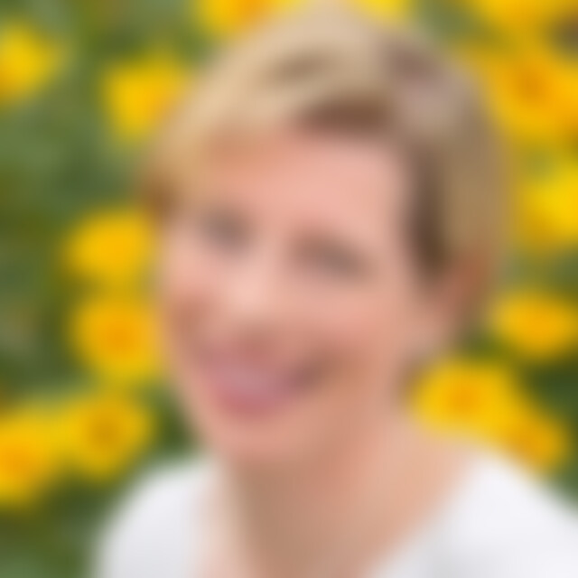 Grace13 (52) aus Berlin