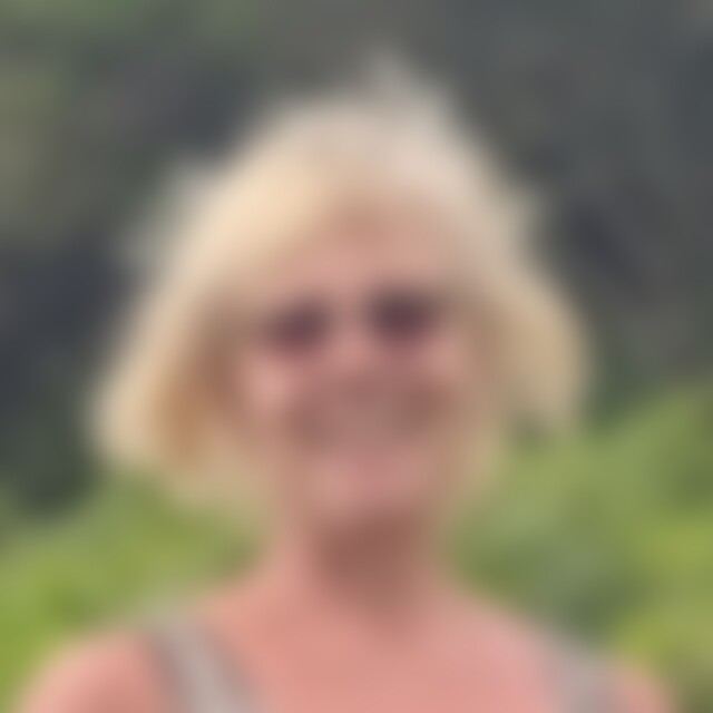 ganariwi (66) aus Berlin
